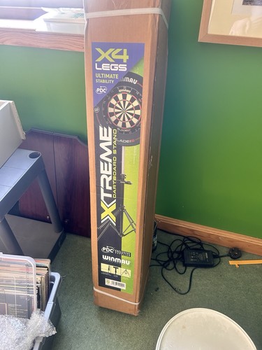 Winmau xtreme dartboard stand - xtreme,
